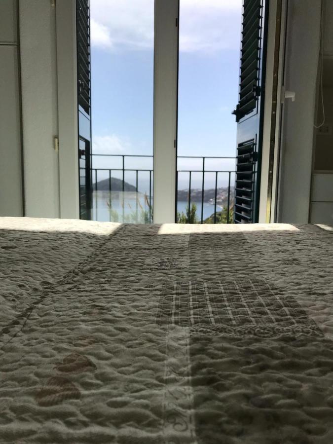 L' Ulivo Nunzia Barano dʼIschia